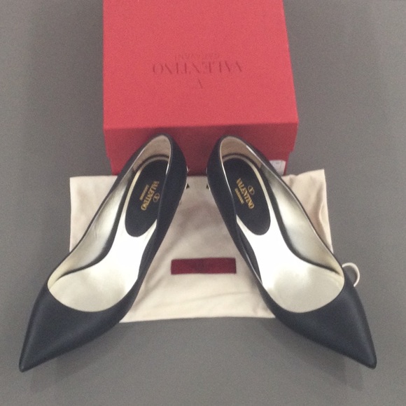 VALENTINO NEW SIZE 39.5 - Picture 3 of 8